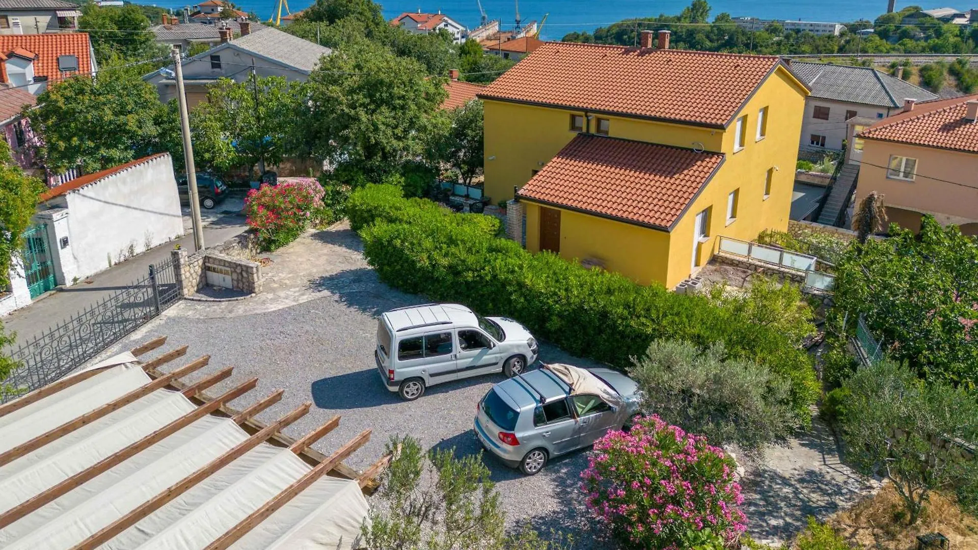 Adastra Apartments With Private Parking And Floor Heating Rijeka